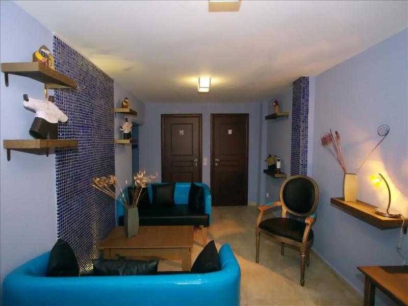 Greek Pride Cronwell Rahoni