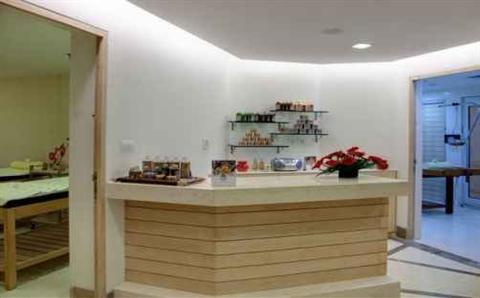 Fortune Select Metropolitan