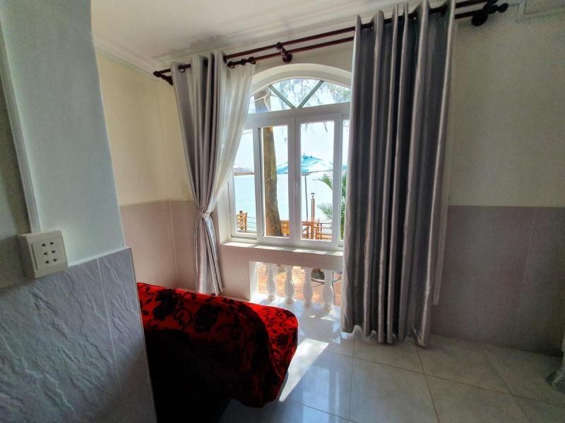 Phu Quoc Paris Beach Resort