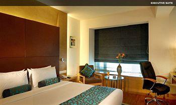 Grand Sarovar Premiere