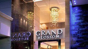 Grand Sarovar Premiere