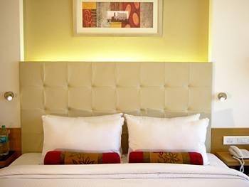 Grand Sarovar Premiere