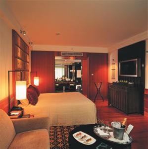 InterContinental Marine Drive