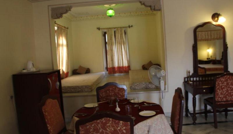 Amar Mahal Orchha