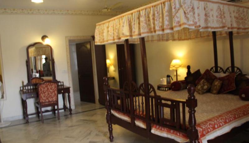 Amar Mahal Orchha