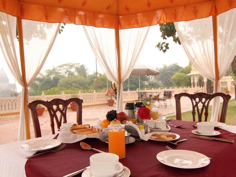 Amar Mahal Orchha