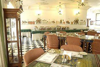 Отель Swaroop Vilas Индия, Удайпур, фото 25