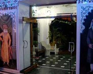 Отель Swaroop Vilas Индия, Удайпур, фото 9