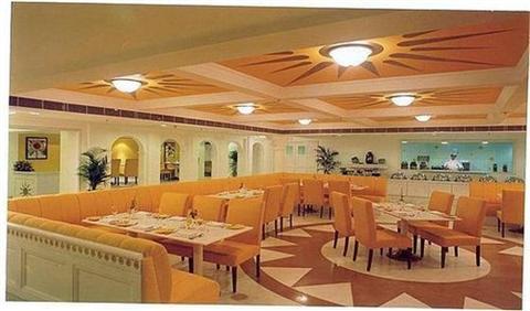 Radisson Hotel Varanasi