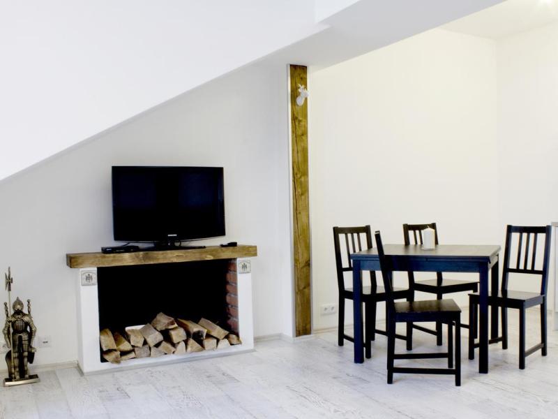 Royal Court Legerova