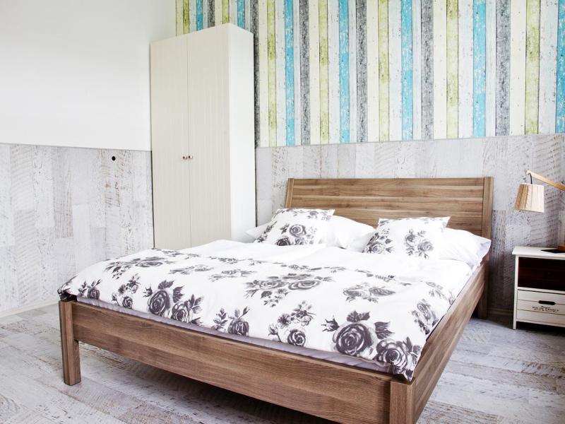 Royal Court Legerova