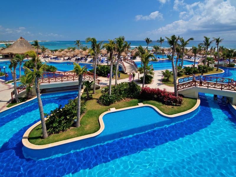 Luxury Bahia Principe Akumal