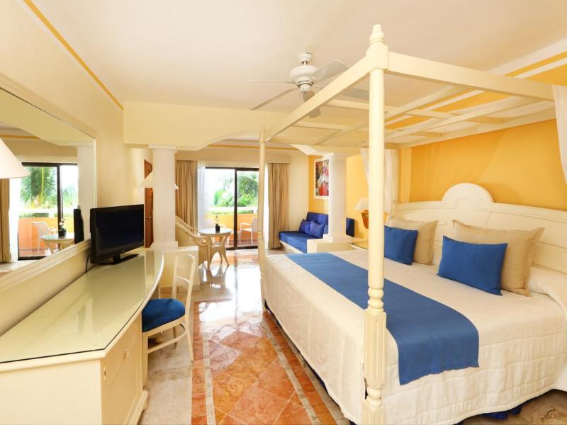 Luxury Bahia Principe Akumal