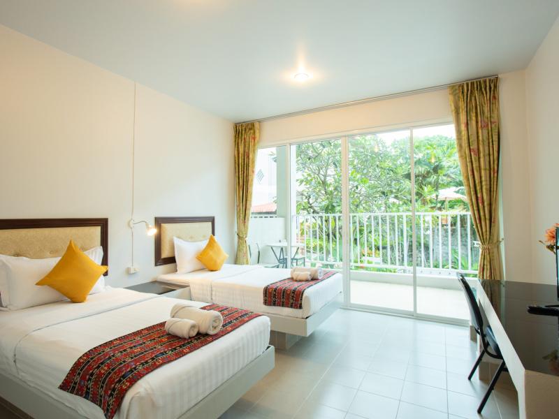 Tri's Miracle Kata Beach Side