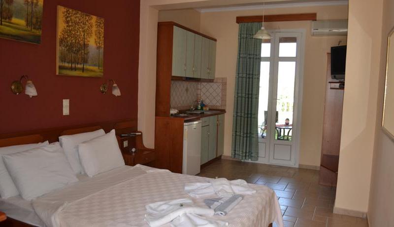 Edem Studios and Apartments