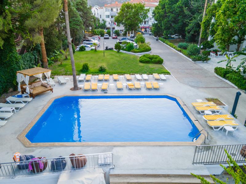 Hotel Caprea