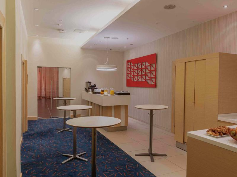 Cosmos Kazan Hotel