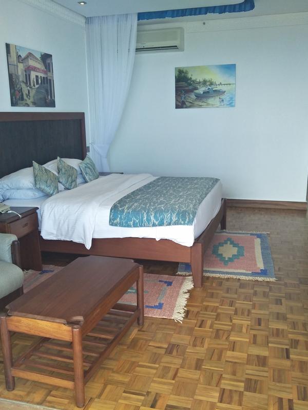 Travellers Beach Hotel & Club