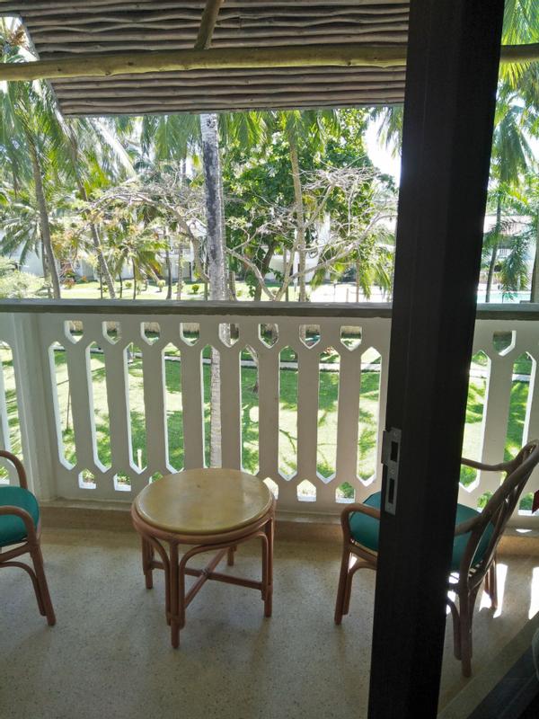 Travellers Beach Hotel & Club