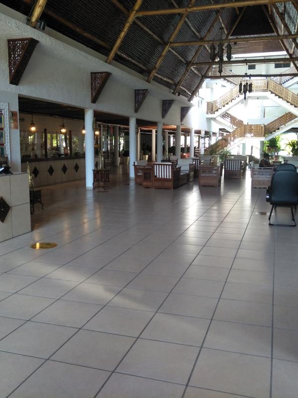 Travellers Beach Hotel & Club