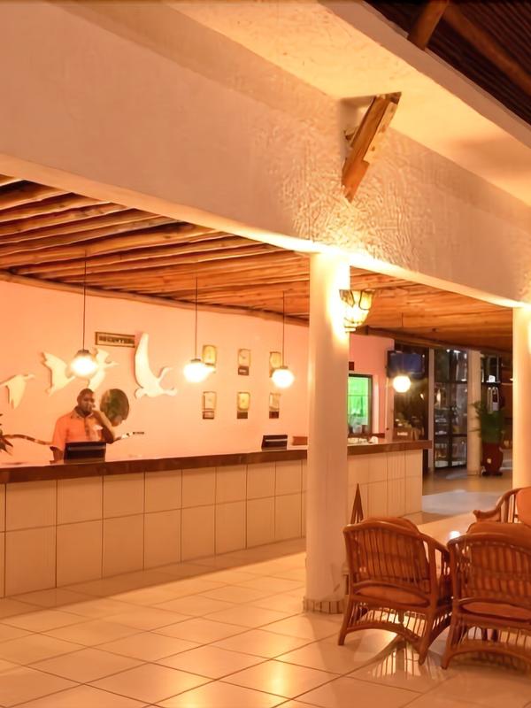 Travellers Beach Hotel & Club