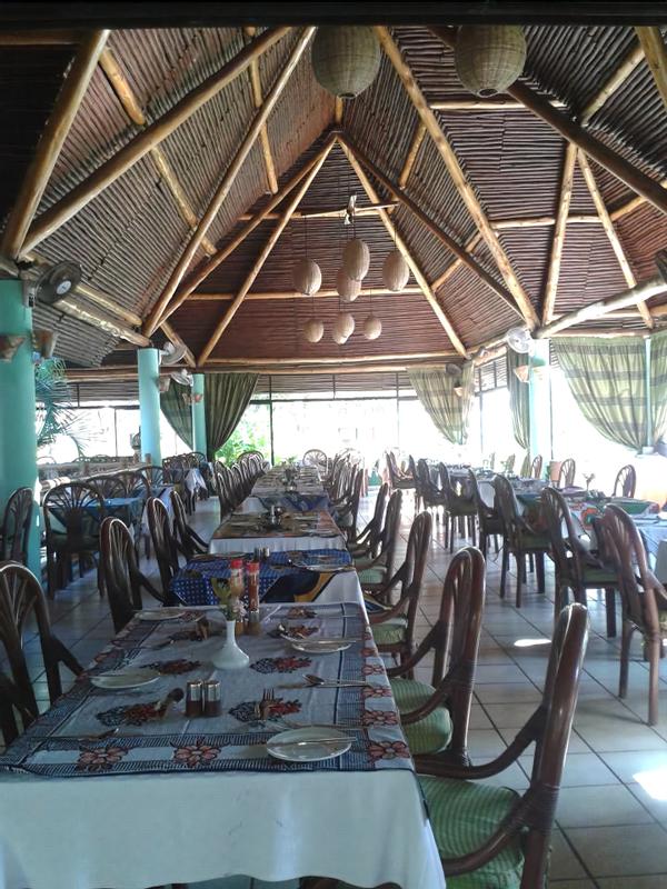 Travellers Beach Hotel & Club