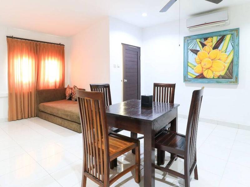 Capital O 1666 Grand Pudjawan Hotel Near Kuta Beach