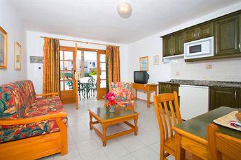 Montana Club Suite Hotel