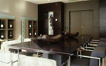 AC Hotel La Rioja