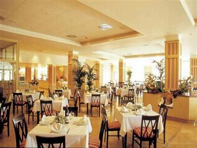 Grupotel Macarella Suites and Spa