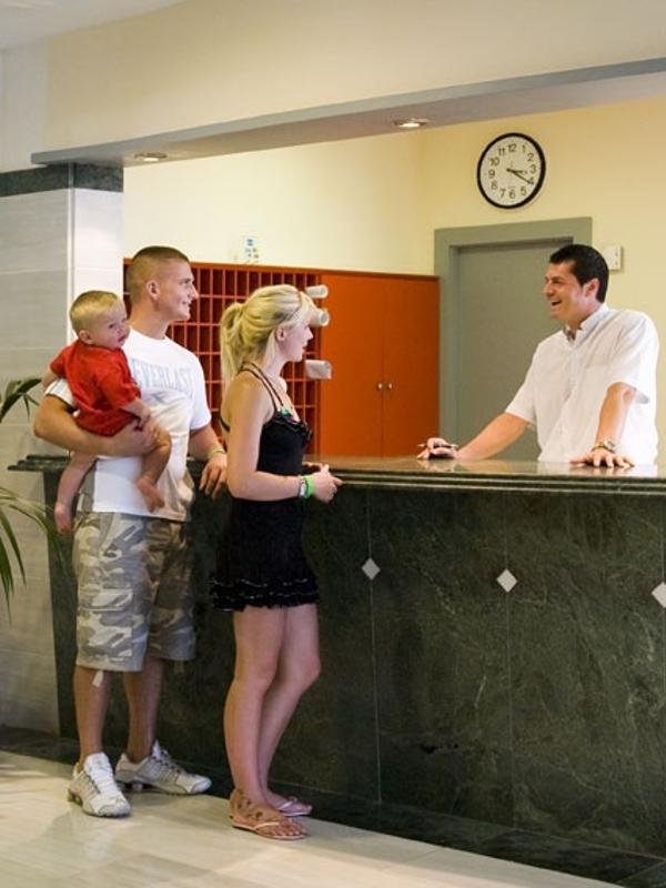 SunConnect Hotel Los Delfines