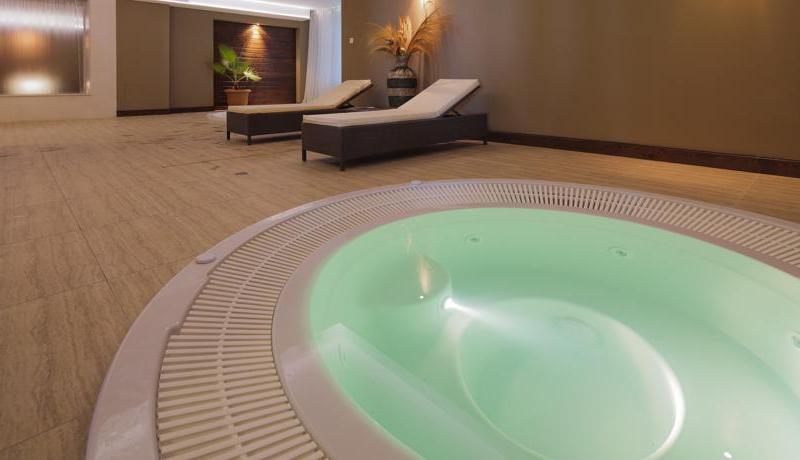 Lighthouse Golf Resort & Spa