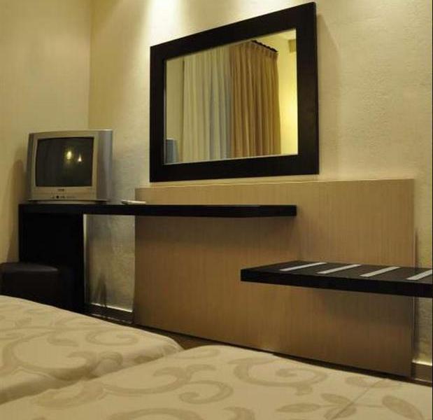 Louloudis Boutique Hotel