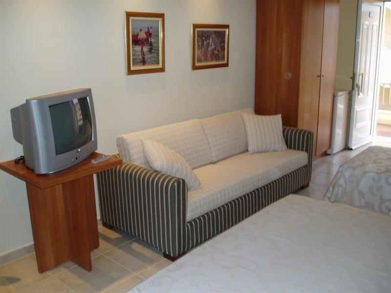 Louloudis Boutique Hotel