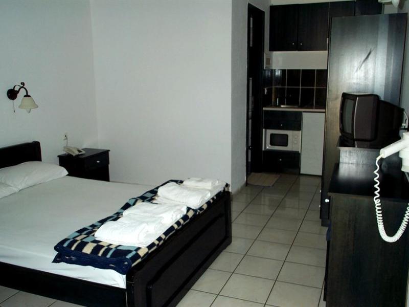Ioannis Hotel