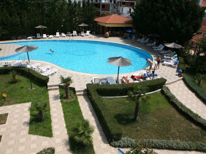 Ioannis Hotel