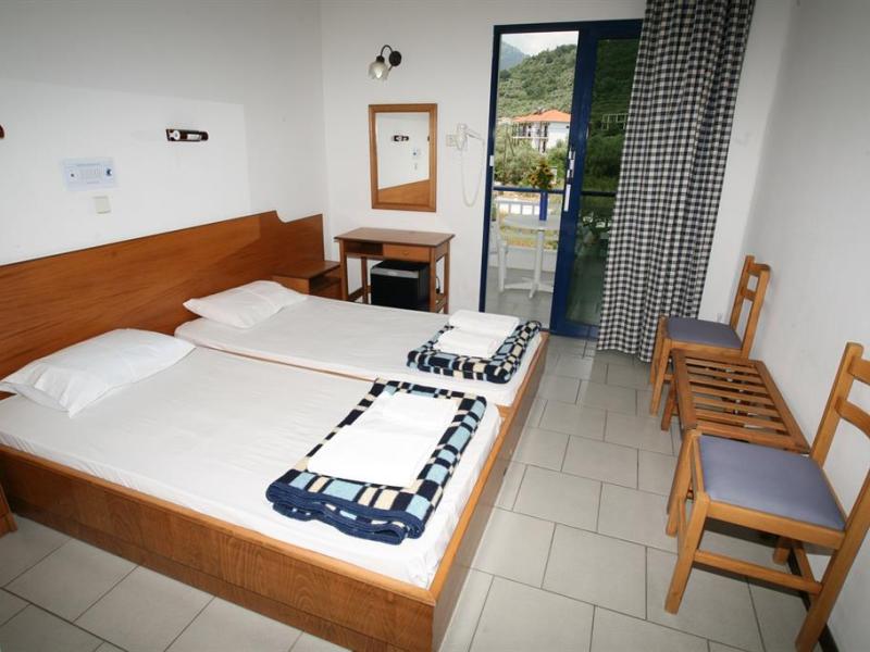 Ioannis Hotel