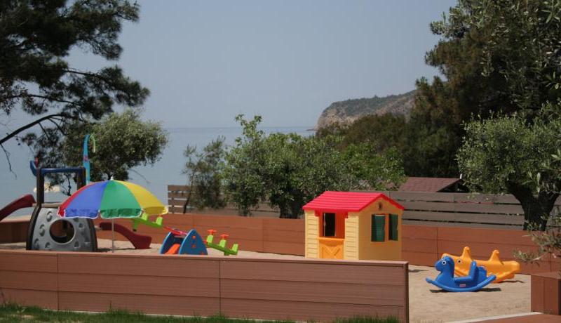 Royal Paradise Beach Resort & Spa