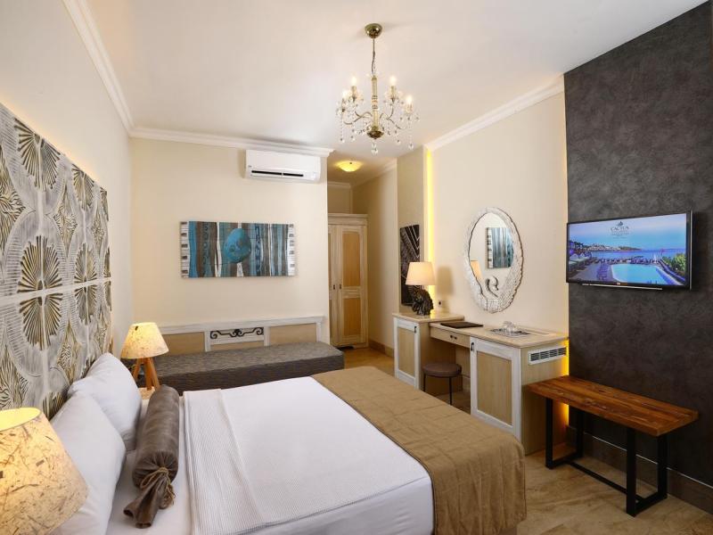 Cactus Fleur Beach Club