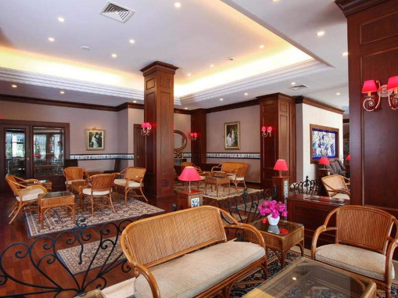 Cactus Paradise Club