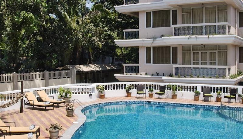 Clarion Hotel Ocean Palms