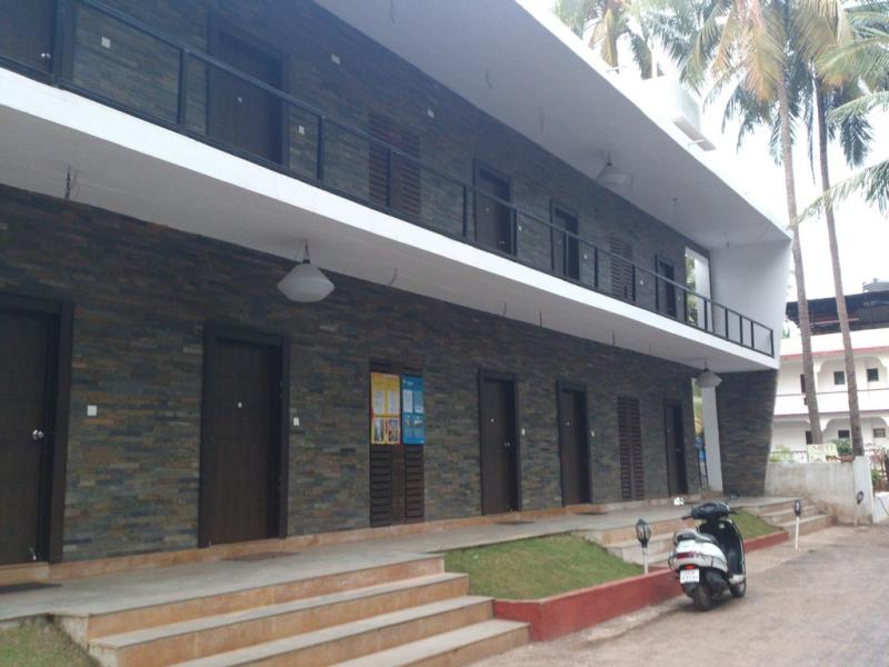 Morjim Club Beach Resort