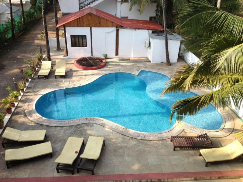 Morjim Club Beach Resort