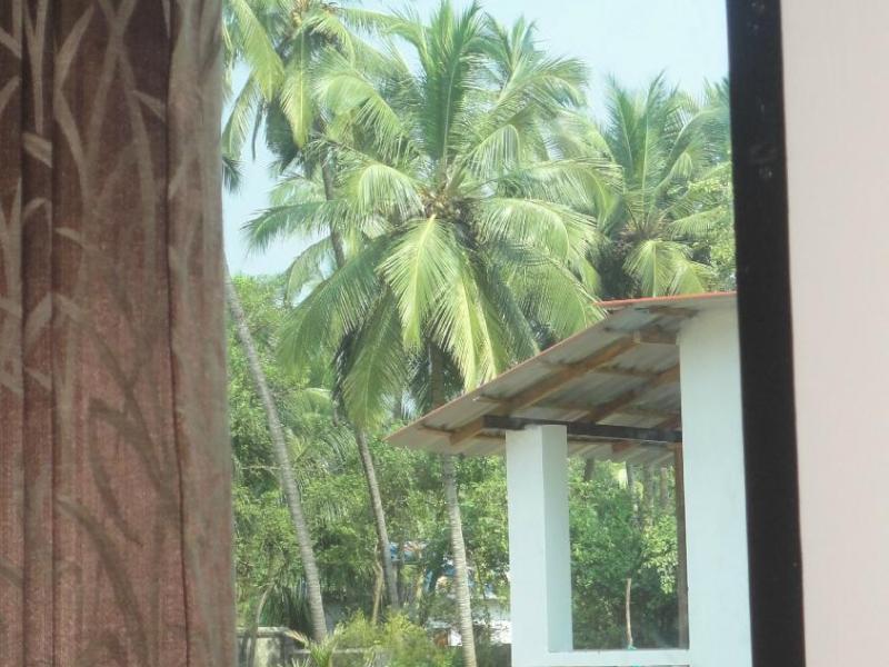 Morjim Club Beach Resort