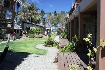 Reef Retreat Resort