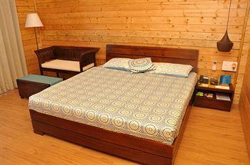 Ozran Heights Beach Resort
