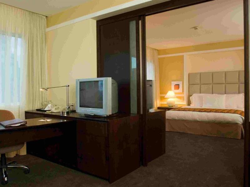 Caesar Business Faria Lima