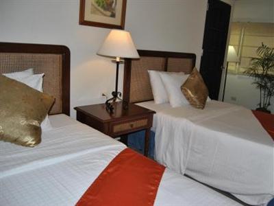 Arwana Hotel & Restaurant