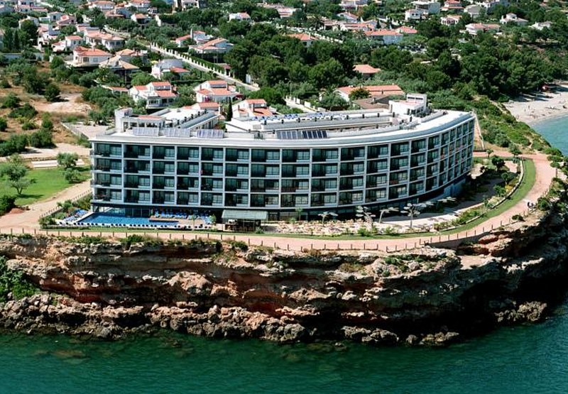 Ohtels Cap Roig