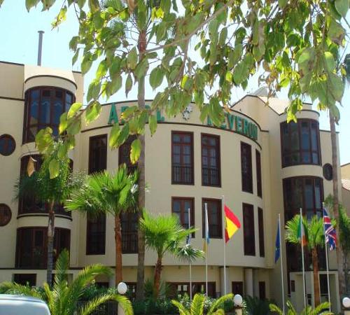 Klayman Olivina Aparthotel